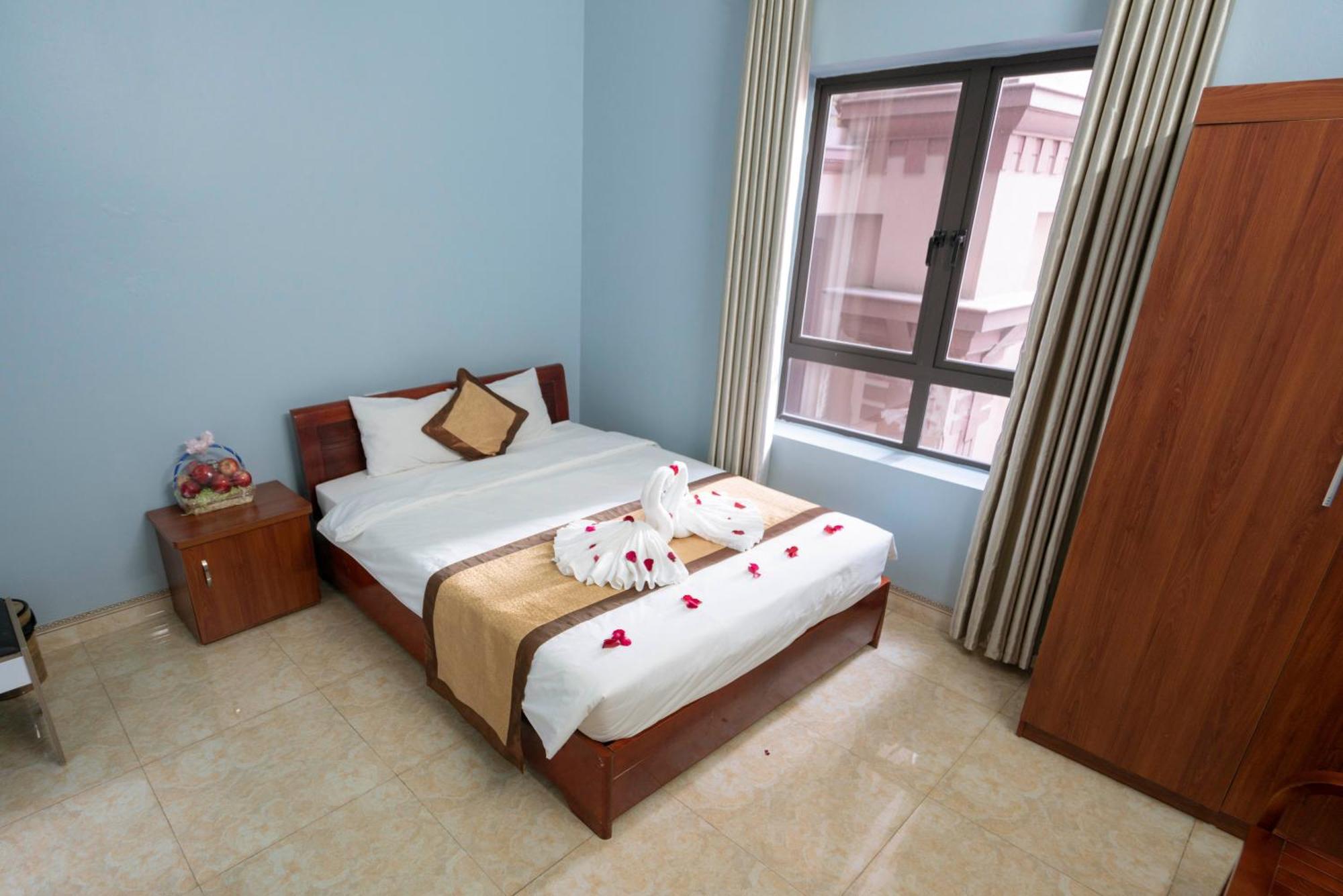 Ha Long Fancy Hostel With Vegetarian And Vegan Restaurant Eksteriør bilde