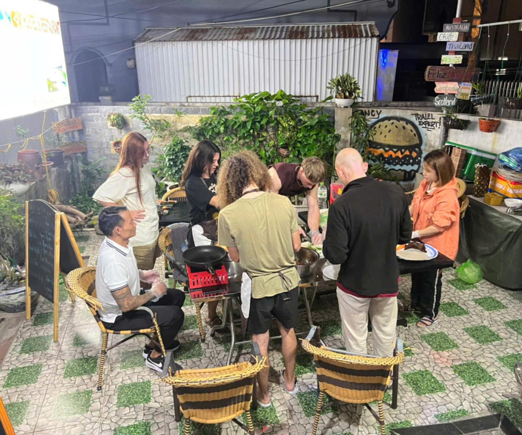 Ha Long Fancy Hostel With Vegetarian And Vegan Restaurant Eksteriør bilde